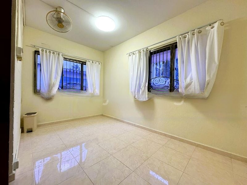 THOMSON GARDEN ESTATE 2