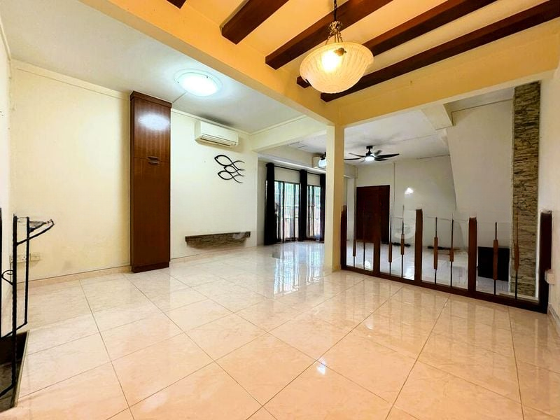 THOMSON GARDEN ESTATE 5