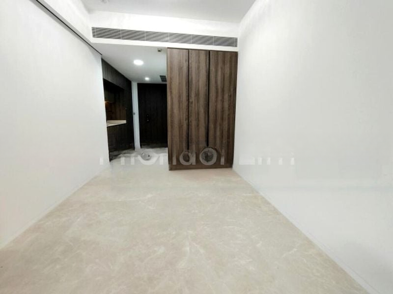 THE REEF AT KING'S DOCK 6