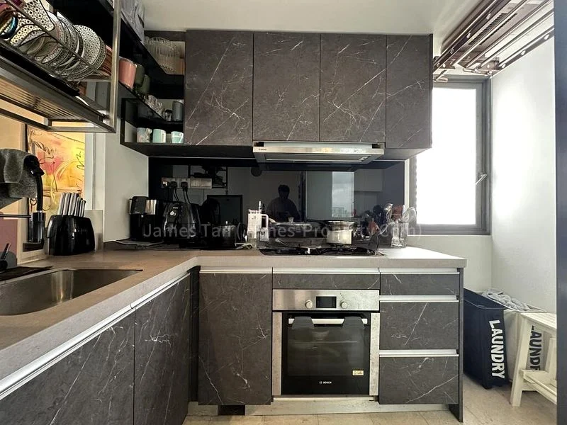 THE SHORE RESIDENCES 2