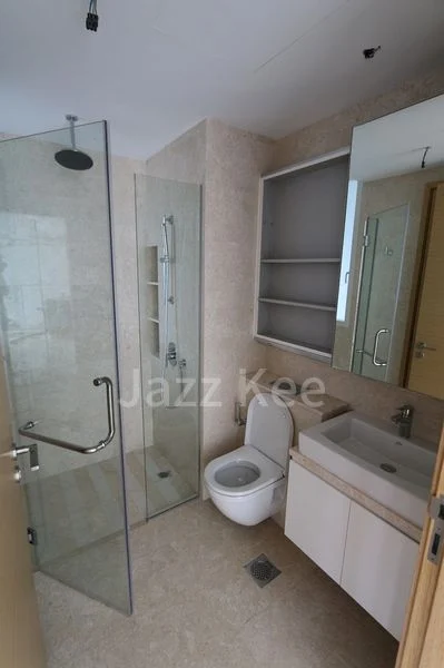 THE LINE @ TANJONG RHU 8