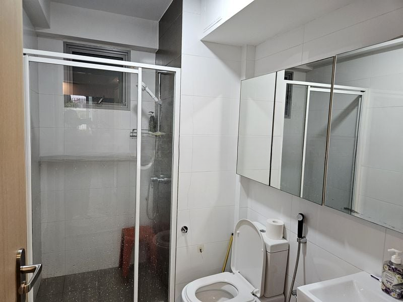 UPP SERANGOON CRES 6