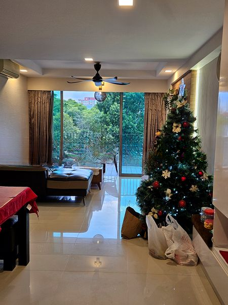 UPP SERANGOON CRES 11