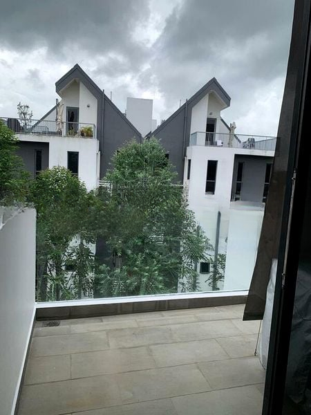 NOTTINGHILL SUITES 8