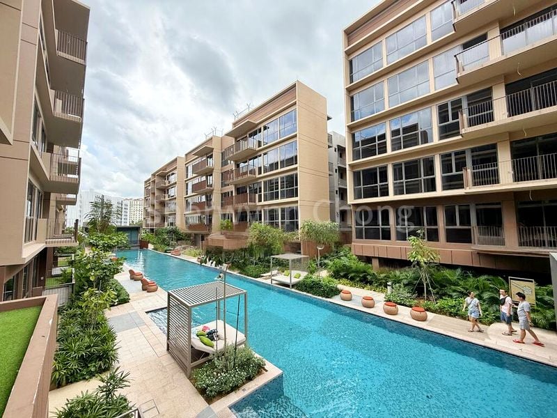 THE WATERGARDENS AT CANBERRA 4