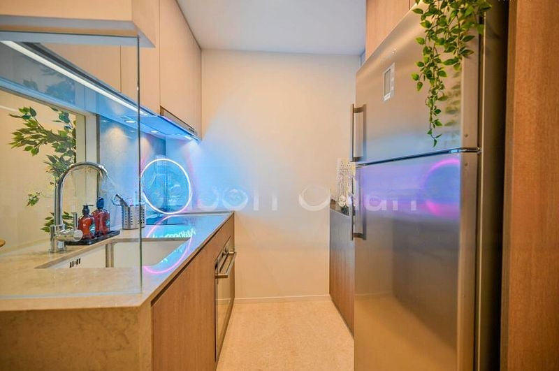 AVENUE SOUTH RESIDENCE 8