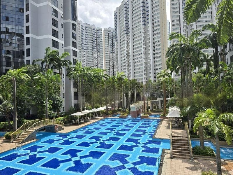 THE BAYSHORE 7