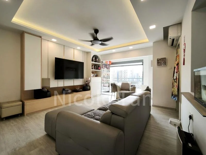 AQUARIUS BY THE PARK 3