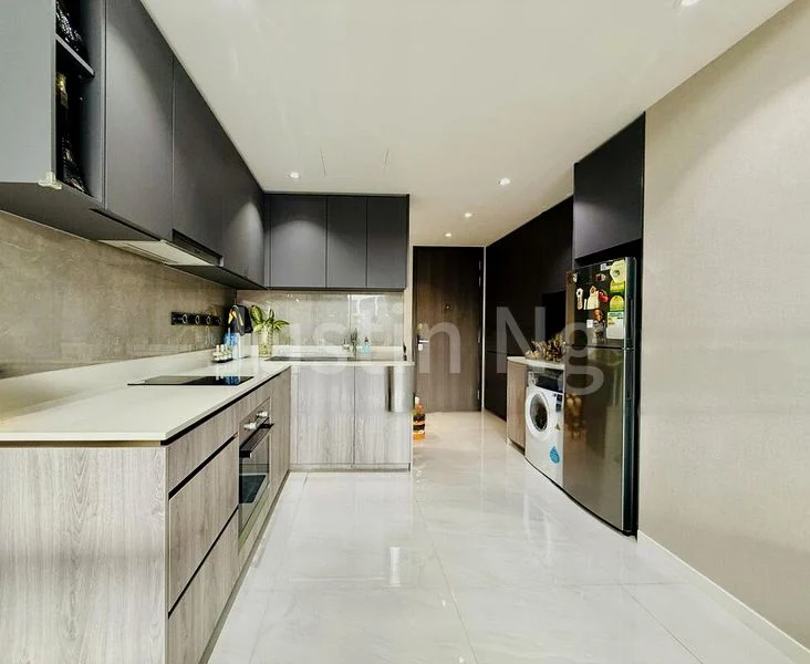 RIVERFRONT RESIDENCES 2