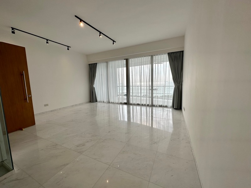 THE COAST AT SENTOSA COVE 13