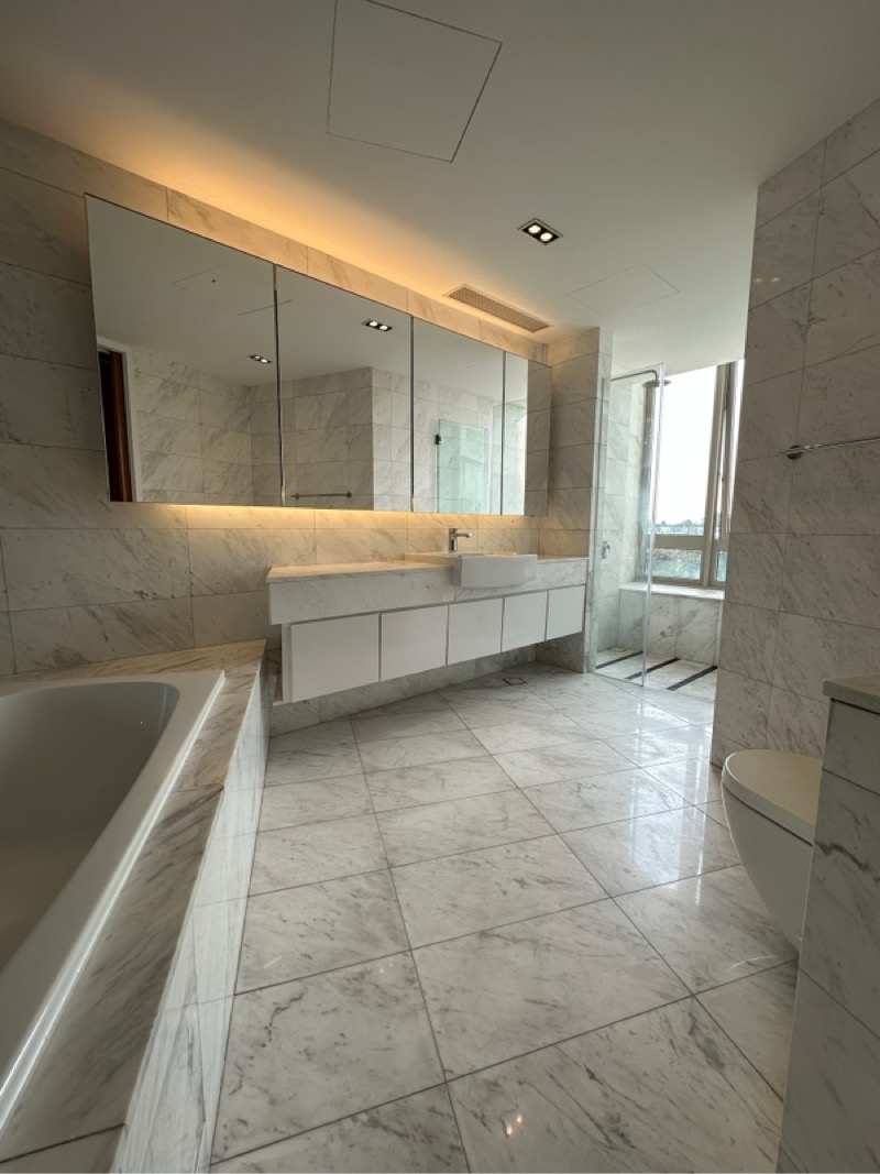 THE COAST AT SENTOSA COVE 10