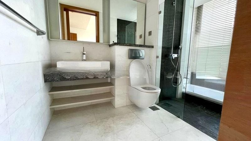 THE OCEANFRONT @ SENTOSA COVE 2