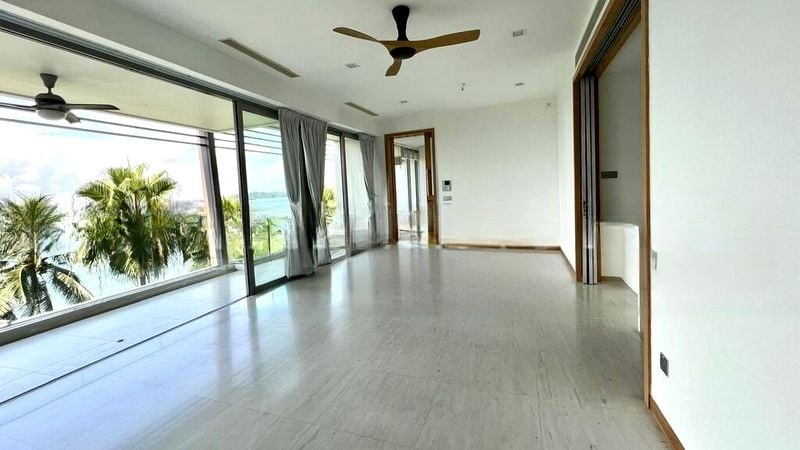 THE OCEANFRONT @ SENTOSA COVE 5