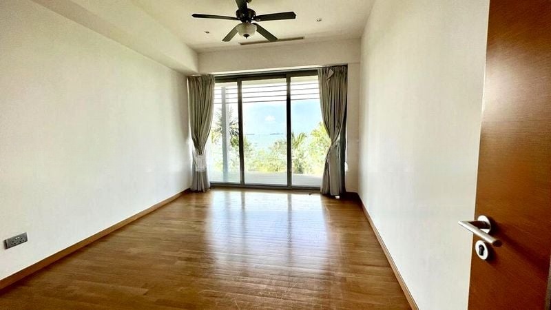 THE OCEANFRONT @ SENTOSA COVE 3