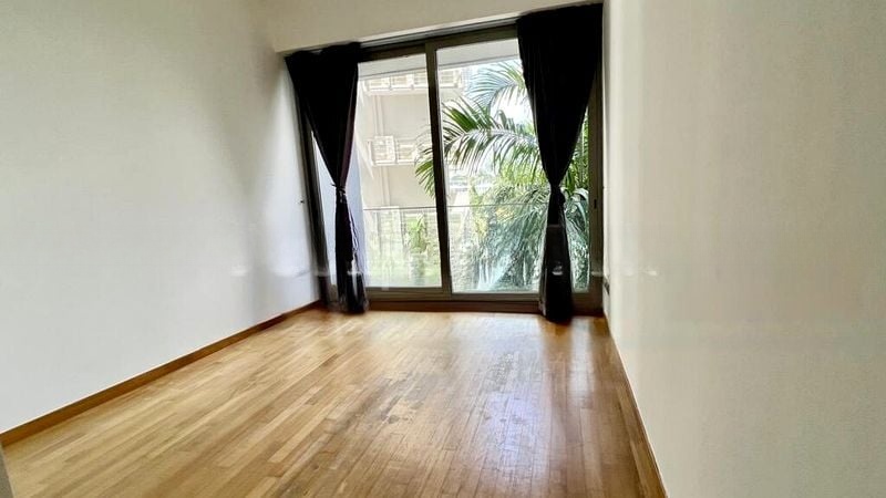 THE OCEANFRONT @ SENTOSA COVE 4