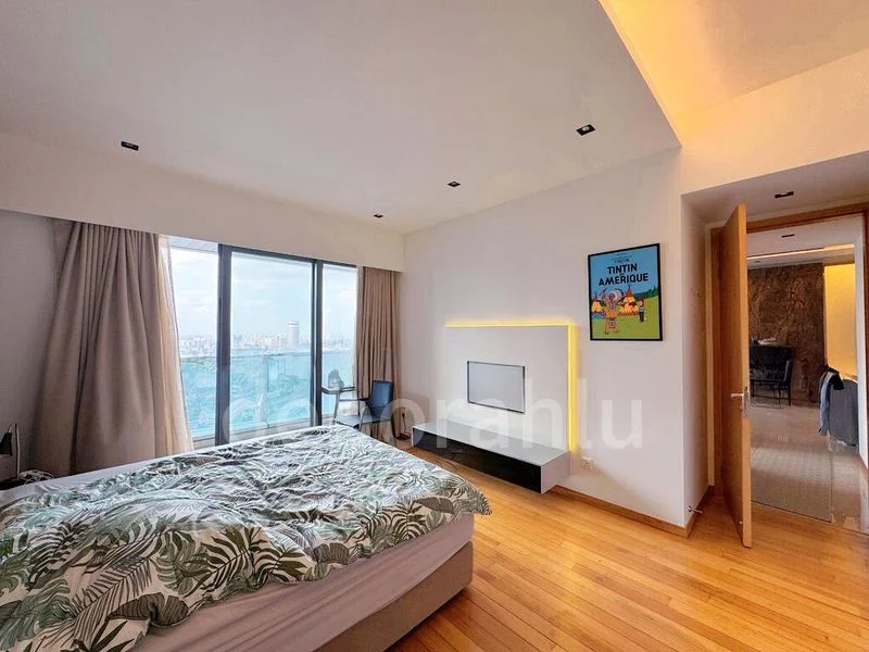 MARINA BAY RESIDENCES 6