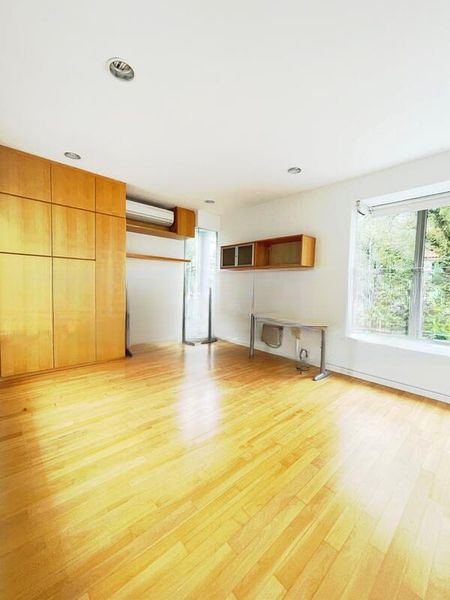 LANDED HOUSING DEVELOPMENT 10