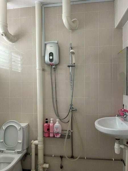 GEYLANG EAST AVE 1 8