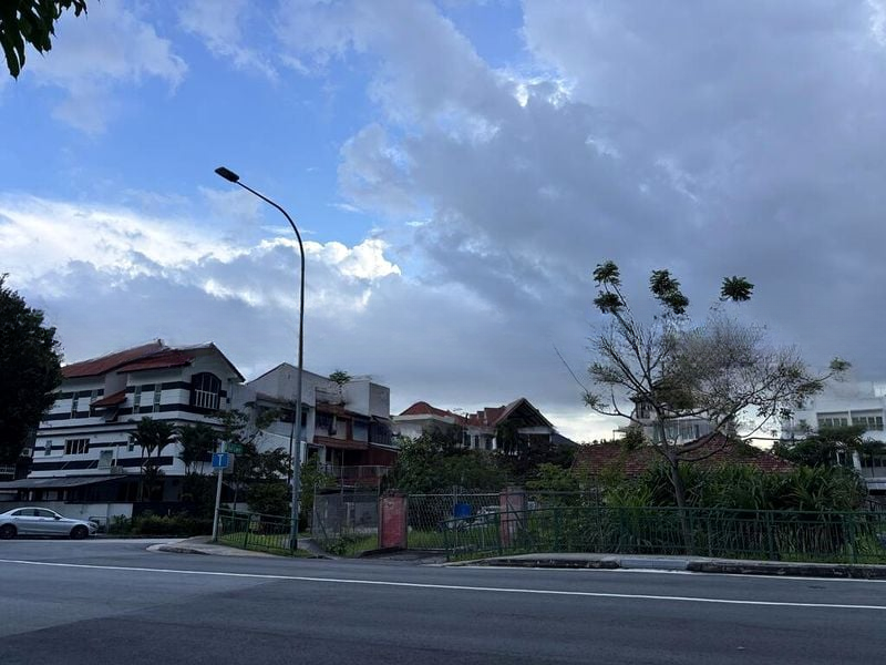 BEDOK PESARI 1