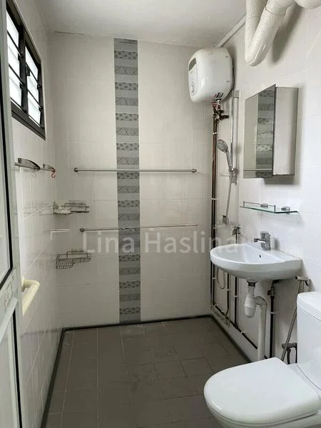 BEDOK RESERVOIR RD 4