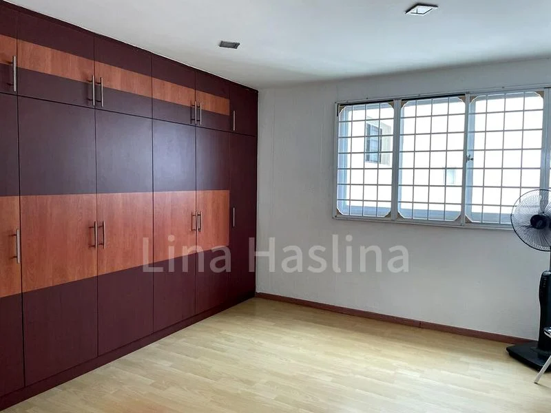 BEDOK RESERVOIR RD 7