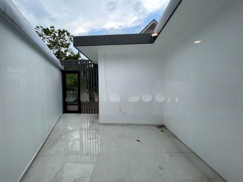 SERANGOON GARDEN ESTATE 11