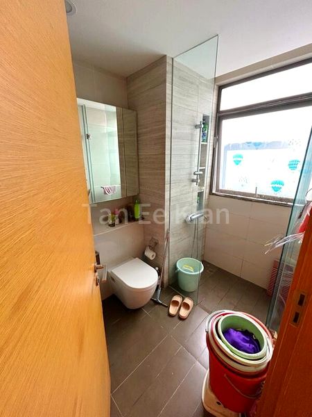 HEDGES PARK CONDOMINIUM 11