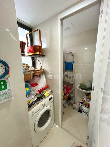 HEDGES PARK CONDOMINIUM 14