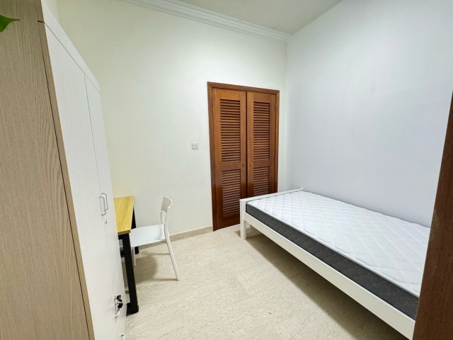 CLAREMONT 29