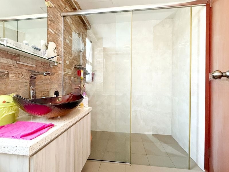 AQUARIUS BY THE PARK 14