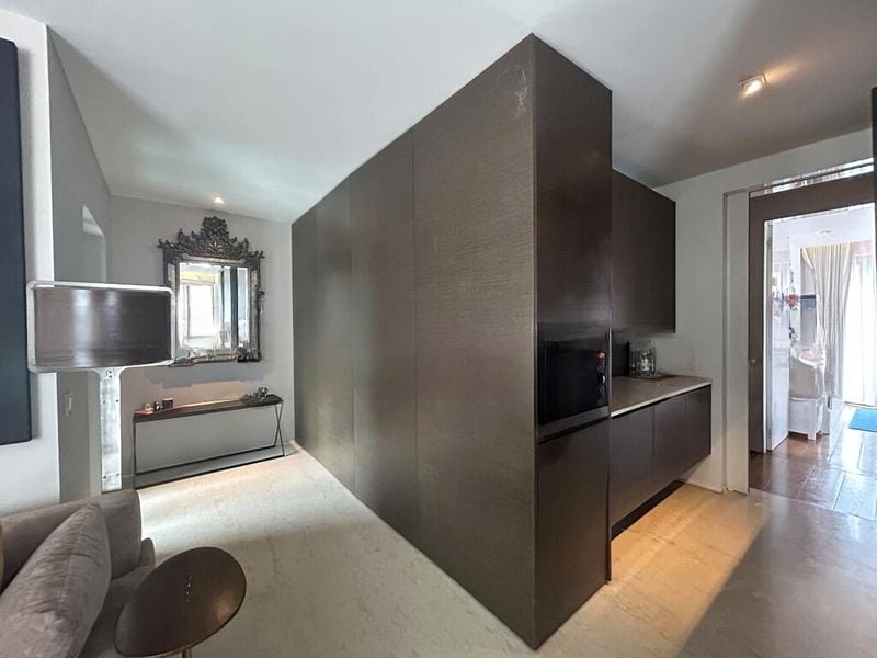 THE SIXTH AVENUE RESIDENCES 11