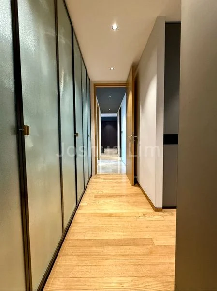 THE VERMONT ON CAIRNHILL 9