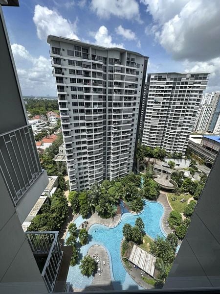 HIGH PARK RESIDENCES 11