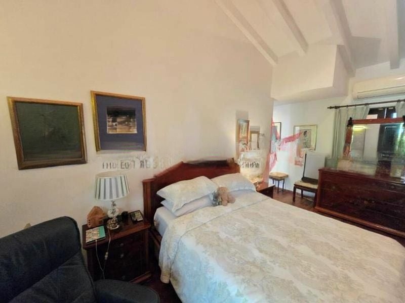 ELIZABETH HEIGHTS 13