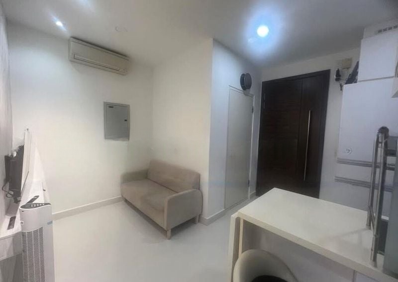 SMART SUITES 1