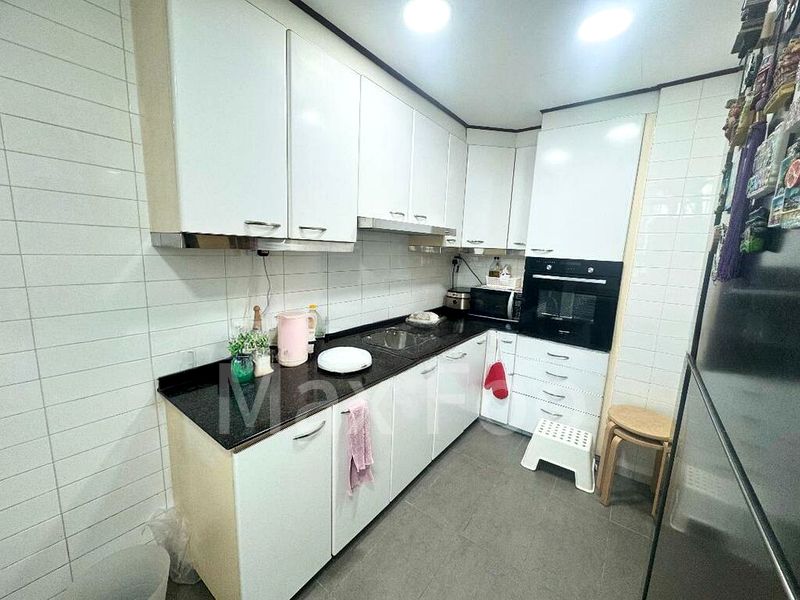 SPRINGDALE CONDOMINIUM 8