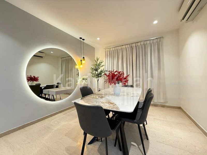 BALLOTA PARK CONDOMINIUM 4