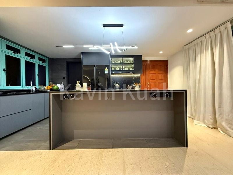 BALLOTA PARK CONDOMINIUM 6