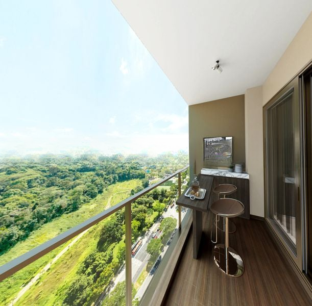 PINETREE HILL 10