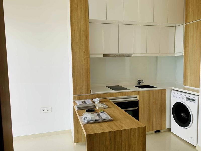 SPOTTISWOODE SUITES 3