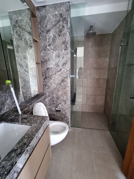 STIRLING RESIDENCES 6