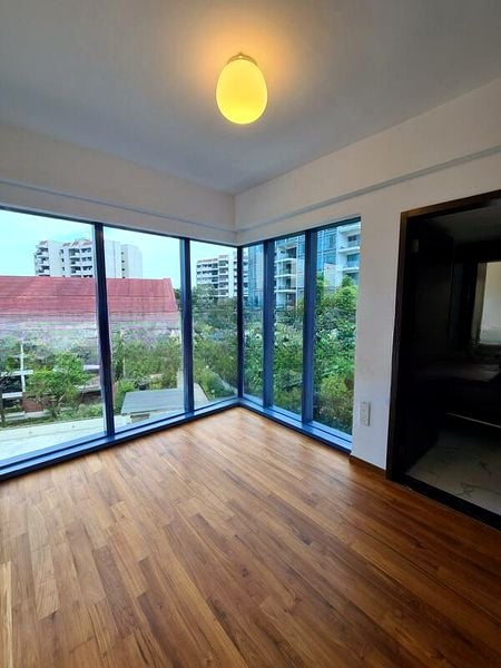 WILSHIRE RESIDENCES 6