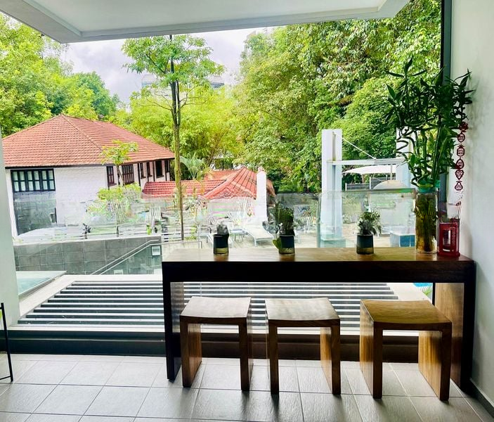 HOLLAND RESIDENCES 6
