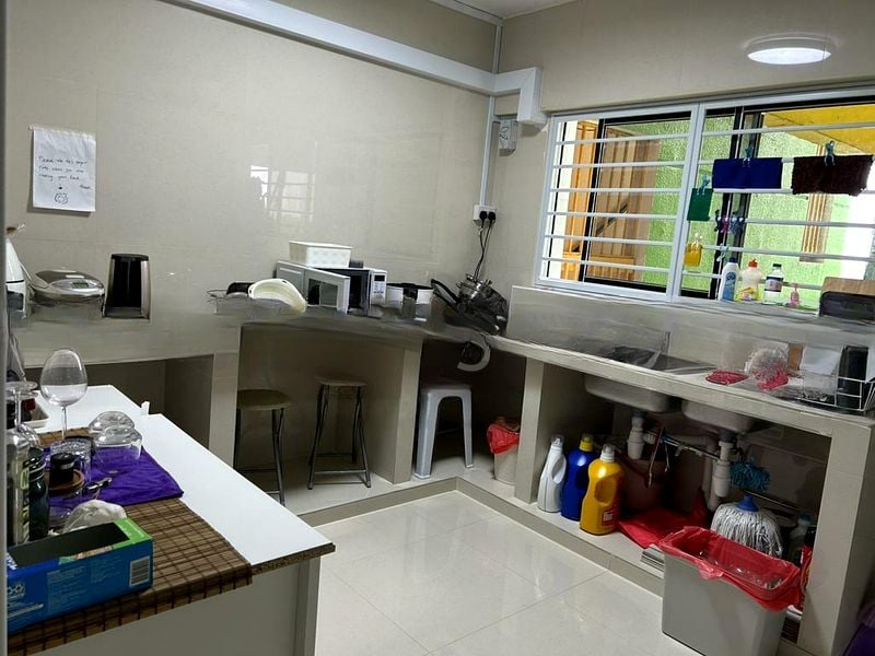 PEOPLE'S PARK COMPLEX 5