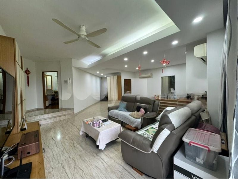 FAR HORIZON GARDENS 5