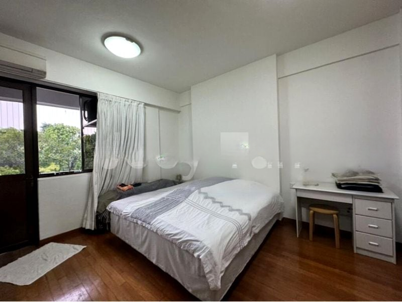 FAR HORIZON GARDENS 7