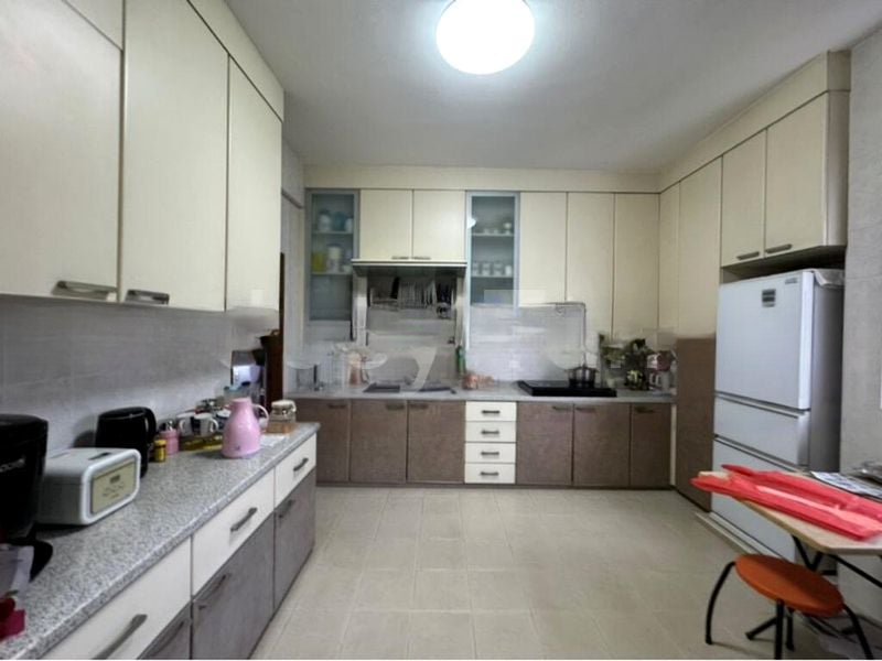 FAR HORIZON GARDENS 3