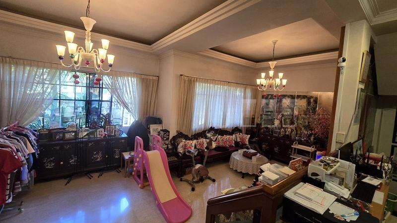 GERALD MUGLISTON ESTATE 2