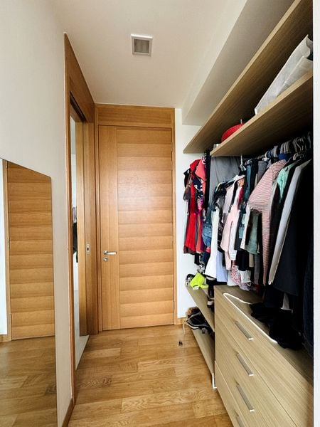 CONCOURSE SKYLINE 11