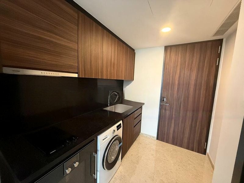 PULLMAN RESIDENCES NEWTON 12